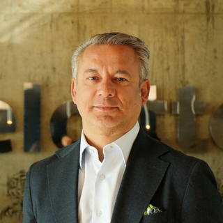 Hakan Göl