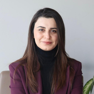 Elif Üzen