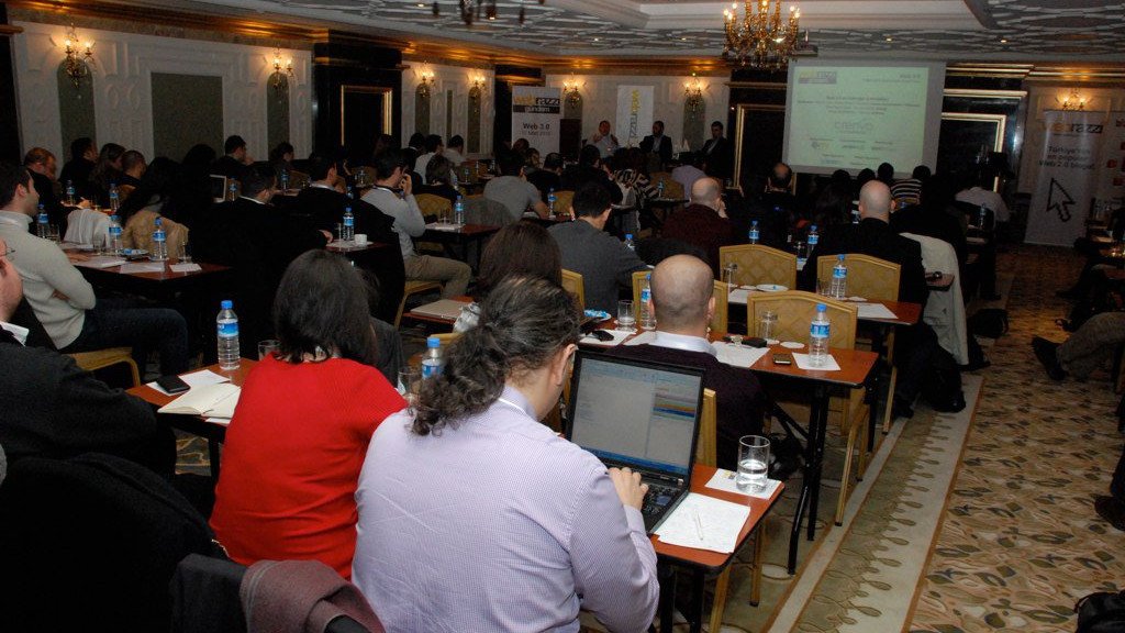 Duyuru: Türkiye'de İnternet Girişimciliği Konferansı'nda Girişiminizi Tanıtın