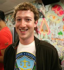 Mark Zuckerberg Facebook'un Kullanıcı Gizliği ve FTC Anlaşması Hakkında Konuştu