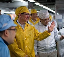 Çin'i ziyaret eden ilk Apple CEO'su Tim Cook neler planlıyor?