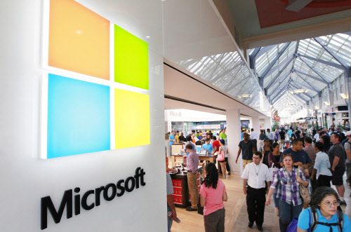 Microsoft için sırada kendi akıllı telefonu mu var?