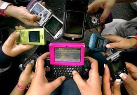 Türkiye'deki her 10 akıllı telefondan 9'u internete bağlı [İnfografik]