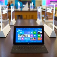 İki ayda 60M Windows 8 satıldı, 100M uygulama indirildi