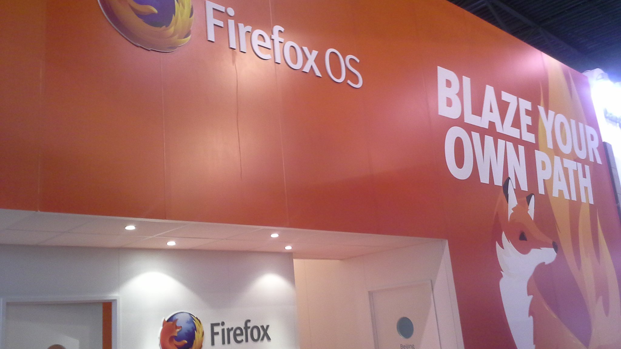 Mozilla'nın mobil işletim sistemi Firefox OS'in ön incelemesini gerçekleştirdik
