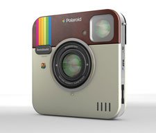 Instagram, Socialmatic ile dijital dünyanın dışına çıkıyor