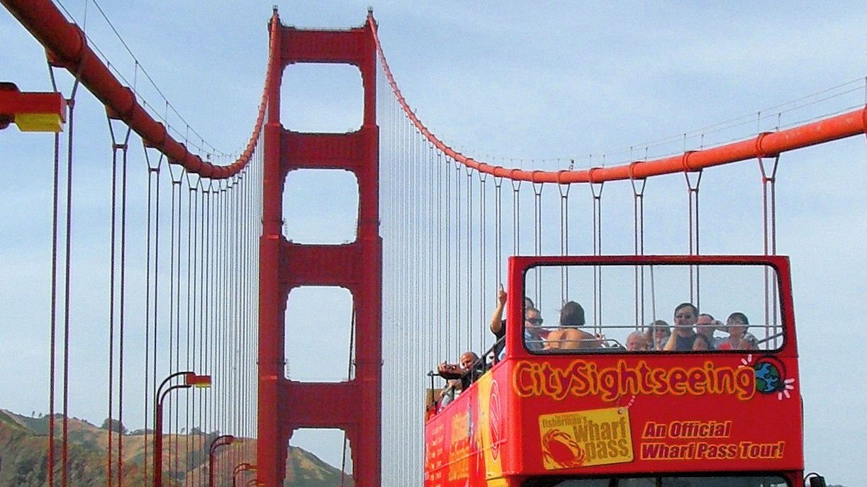 SF Live Bus uygulaması, San Francisco'da otobüsleri canlı olarak takip edebilmenizi sağlıyor