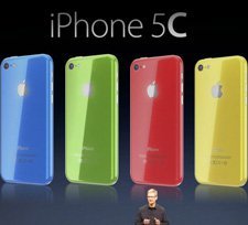 Apple’ın plastik iPhone kumarı geri tepmek üzere