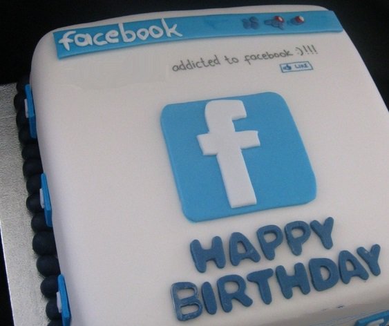 Facebook'un 10 yılı [infografik]