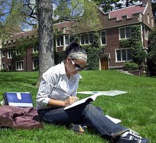 Princeton: Facebook kullanıcıları yüzde 80 azalacak. Facebook: Princeton tüm öğrencilerini kaybedecek