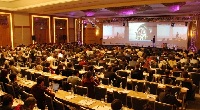 SEO hakkında bilinmesi gereken herşey SEOZONE 2014'te konuşuldu [Sunumlar]