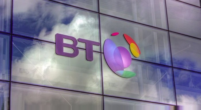 Telekom devi BT, mobil operatör EE'yi 12.5 milyar sterline satın aldı