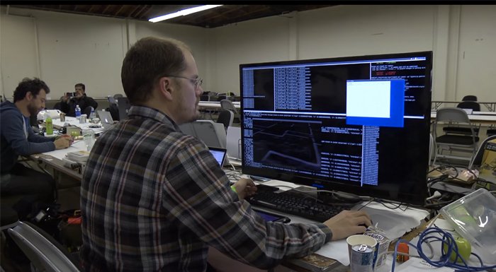 Toyota hackathon birincisi olan ve arabanızı takip eden drone: Eye in the Sky