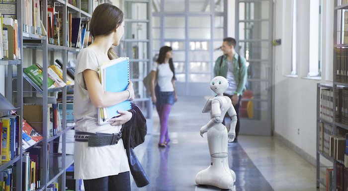 İnsansı robot Pepper'ın yeni modeli işletmeler için 1 Ekim'de ön satışa çıkıyor