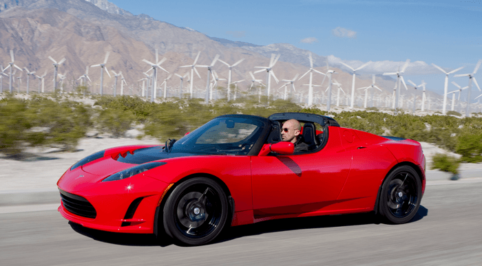 Tesla'nın yeni Roadster modeli 4 yıl içerisinde yollarda