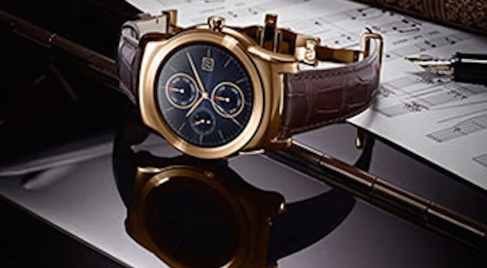LG Watch Urbane'in 23 karatlık altın modeli 1,200 dolardan ön siparişe sunuldu