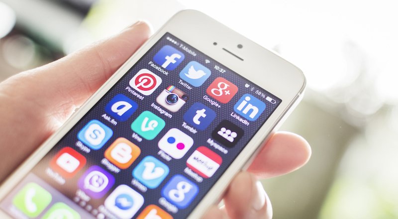 Fiyatlarındaki artışa rağmen iPhone'a olan talep artıyor