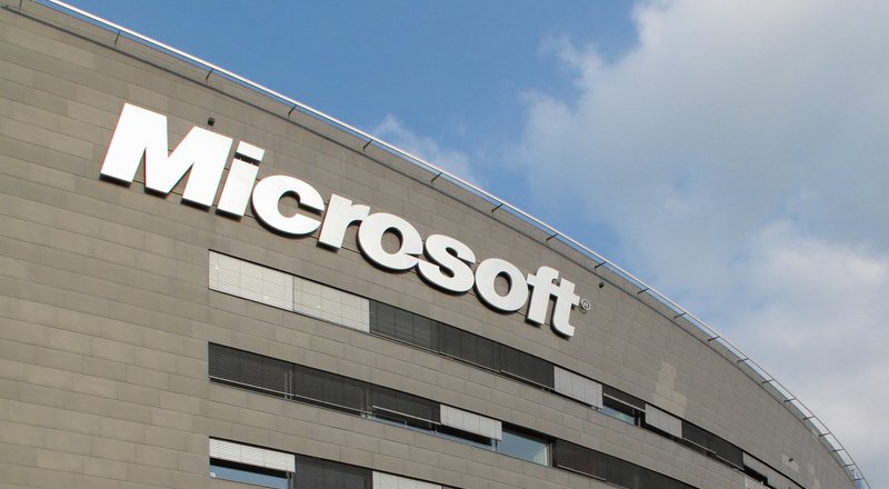 Microsoft, yeni transferi Peggy Johnson'a 7,8 milyon değerinde bonus ödeyecek