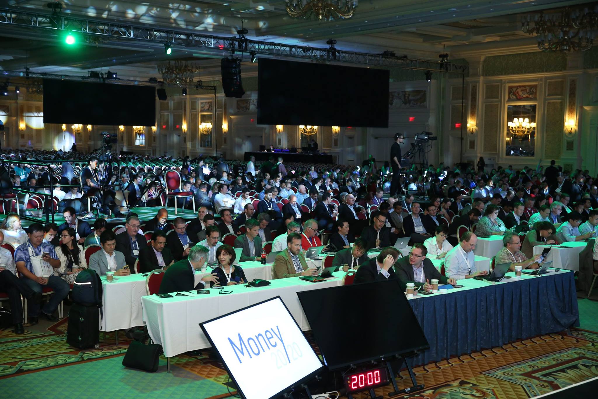 12189506_877532339010541_3961134808239269974_o