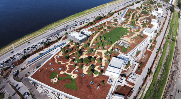 Facebook, ofisin yakınına taşınan çalışanlarına 10 bin dolar veriyor