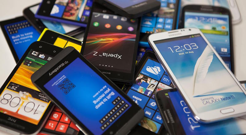 IDC: Küresel akıllı telefon pazarı 2015'te ilk kez tek haneli büyüme gösterecek