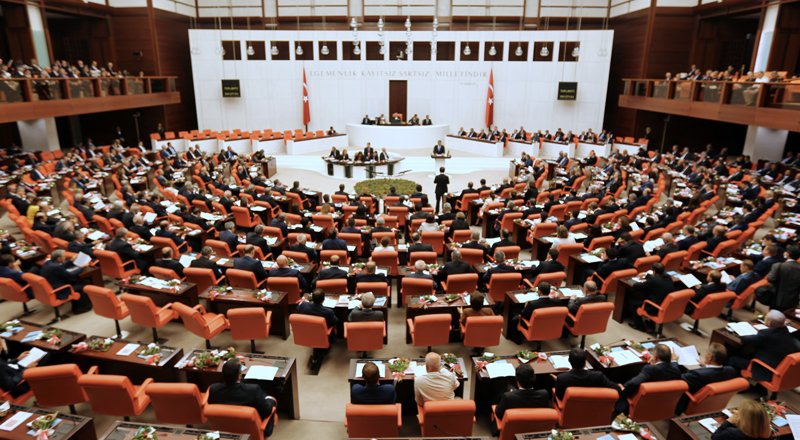 Girişimciliğe ilk kez adım atacak gençler için vergi muafiyeti tasarısı yasalaştı
