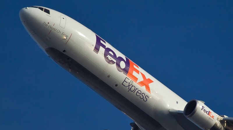 FedEx: Amazon'un bizi geçmesi için 10 fırın ekmek yemesi lazım