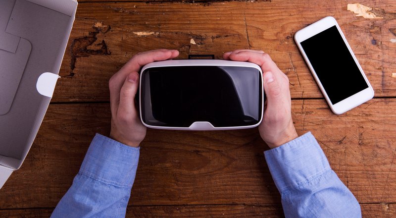 Sanal gerçeklik başlıkları 2016'da yaklaşık 900 milyon dolarlık satış yapacak