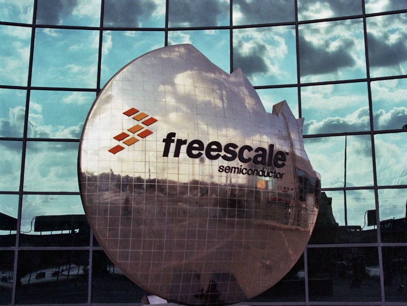Freescale Semiconductor Ltd. 11,8 milyar dolar'a satıldı.