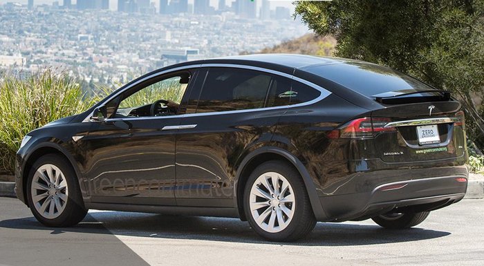 Tamamı elektrikli otomobillerden oluşan filosuyla araç paylaşım girişimi: Green Commuter