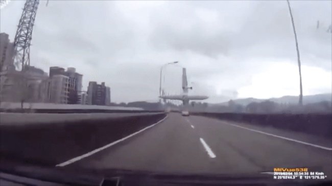 6352060-ezgifcom-video-to-gif-1472579611-650-d8a3ede5aa-1472708436