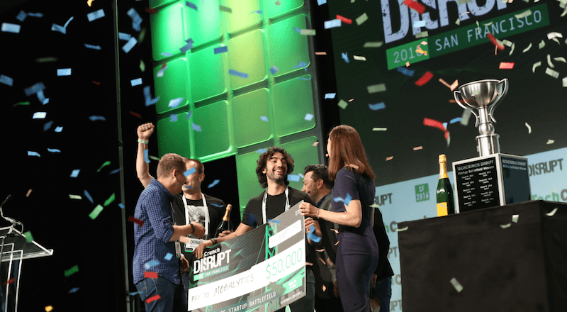 Mobalytics: eSpor için performans analizi platormu [Startup Battlefield galibi]