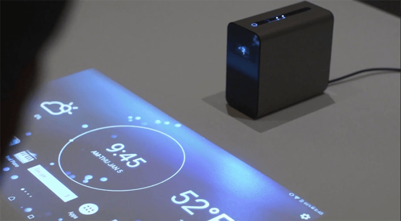 Yansıtıldığı yüzeyi dokunmatik ekrana çeviren projektör: Sony Xperia Touch