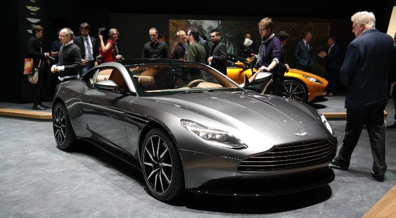 Aston Martin gelecek on yılda tüm otomobillerini hibrit modelleriyle satışa sunacak