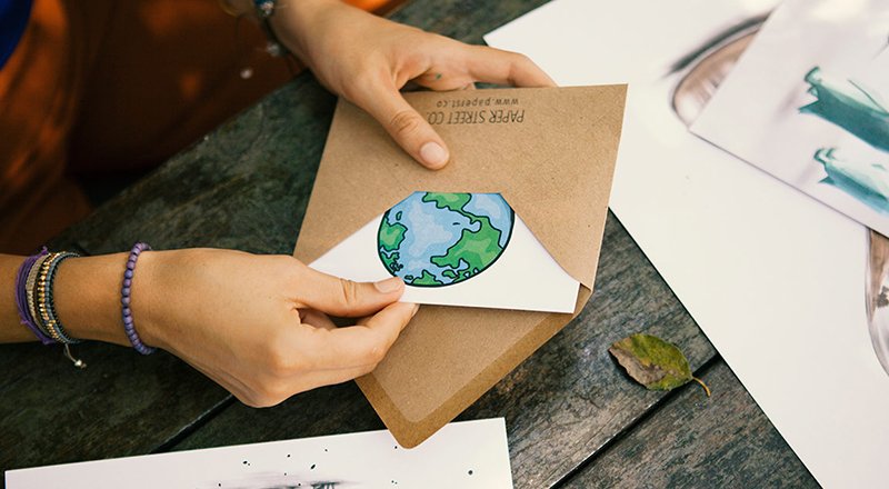 90 farklı kartpostal tasarımı sunan Paper Street, yurt dışına açılmak istiyor