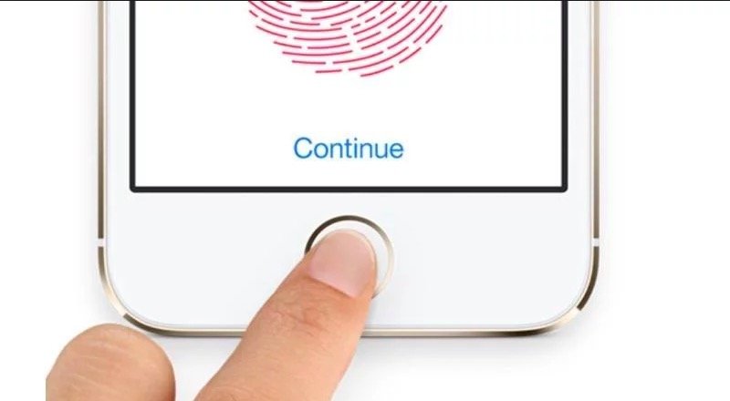 Apple parmak izi sensörünü 2018 yılında tamamen bırakabilir