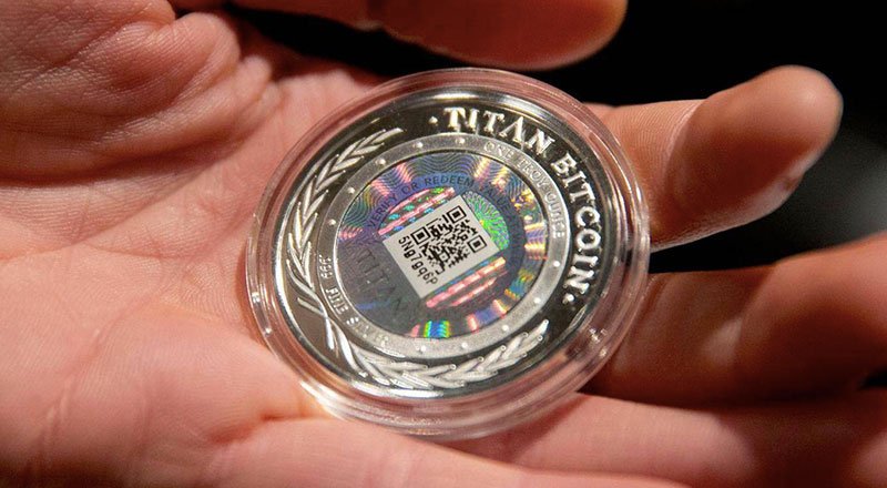 Bitcoin rekorlar kırmaya devam ederek 10.000 doları geçti