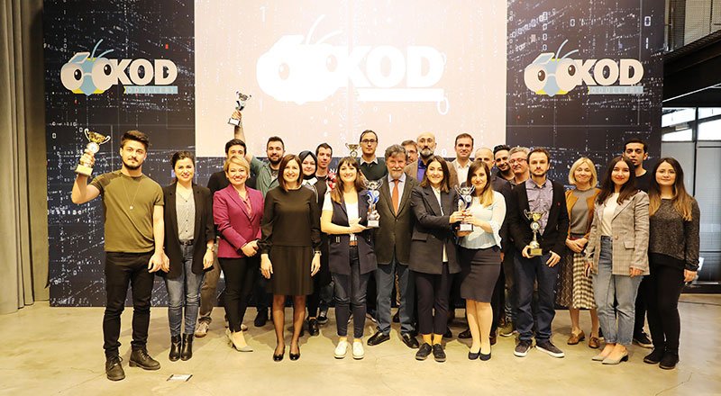 Dijital eğitimi destekleyen Kod Ödülleri sahiplerini buldu