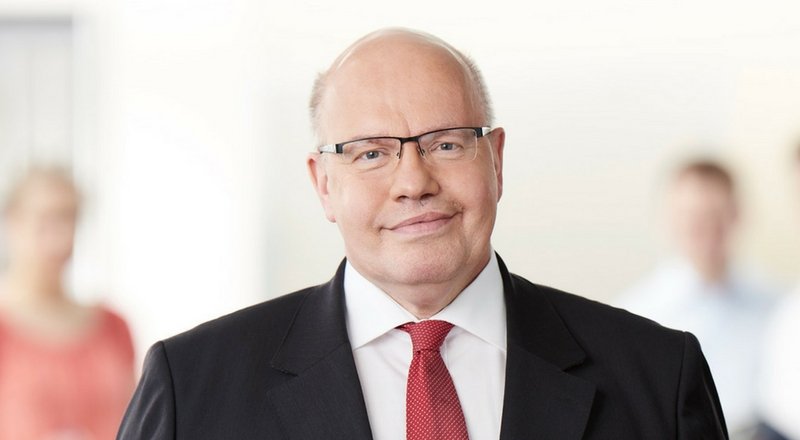 Almanya Ekonomi Bakanı: 