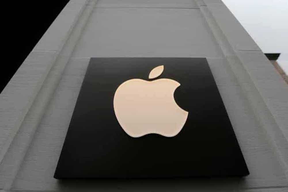 Apple, ilk otonom araç kazasını yaptı