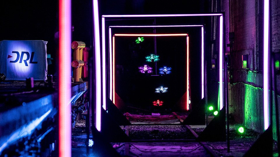 2 milyon dolar ödüllü sürücüsüz drone yarışması duyuruldu