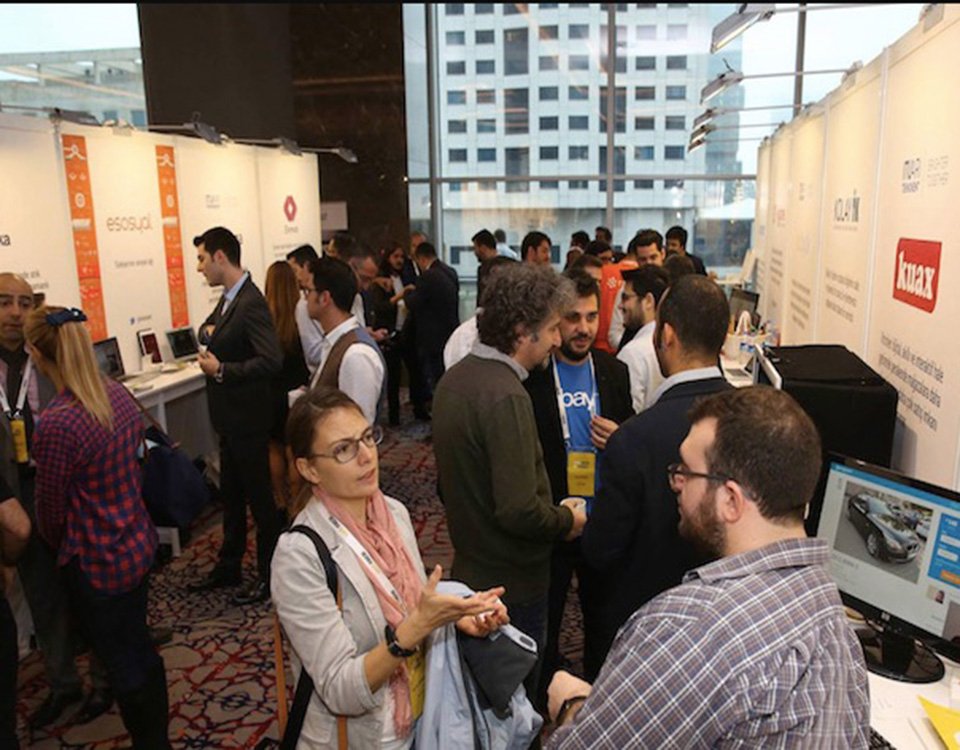 Hurry Up! Only limited spots left for Startup Lounge