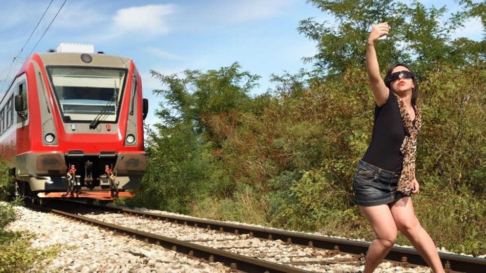 Bugüne kadar 259 kişi ekstrem selfie'ler yüzünden hayatını kaybetti