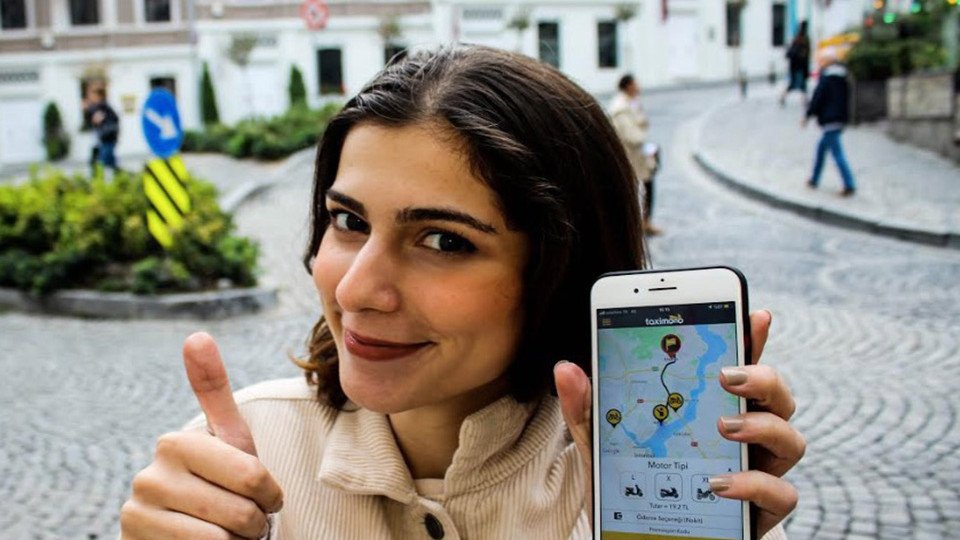Motosiklet sahipleriyle yolcuları bir araya getiren Taximono, 15 bin yolcuya hizmet verdi