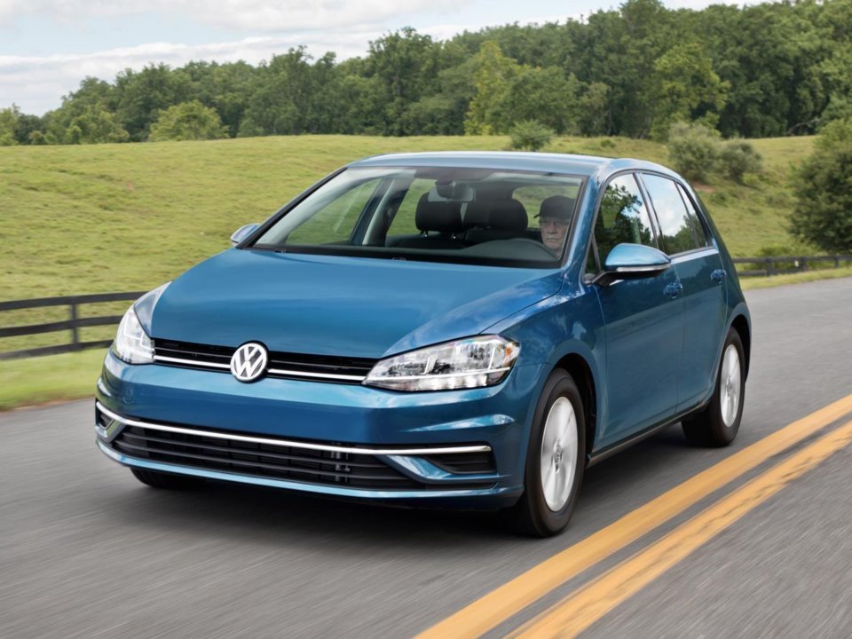 25-volkswagen-golf-173