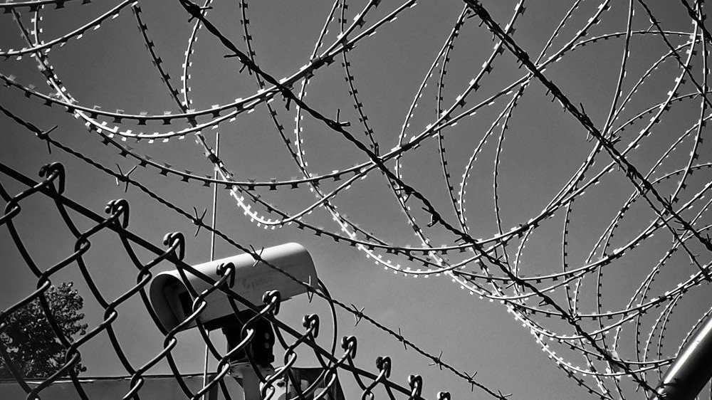 Çin, hapishanelerinde yapay zeka gardiyanlar kullanmaya başlıyor