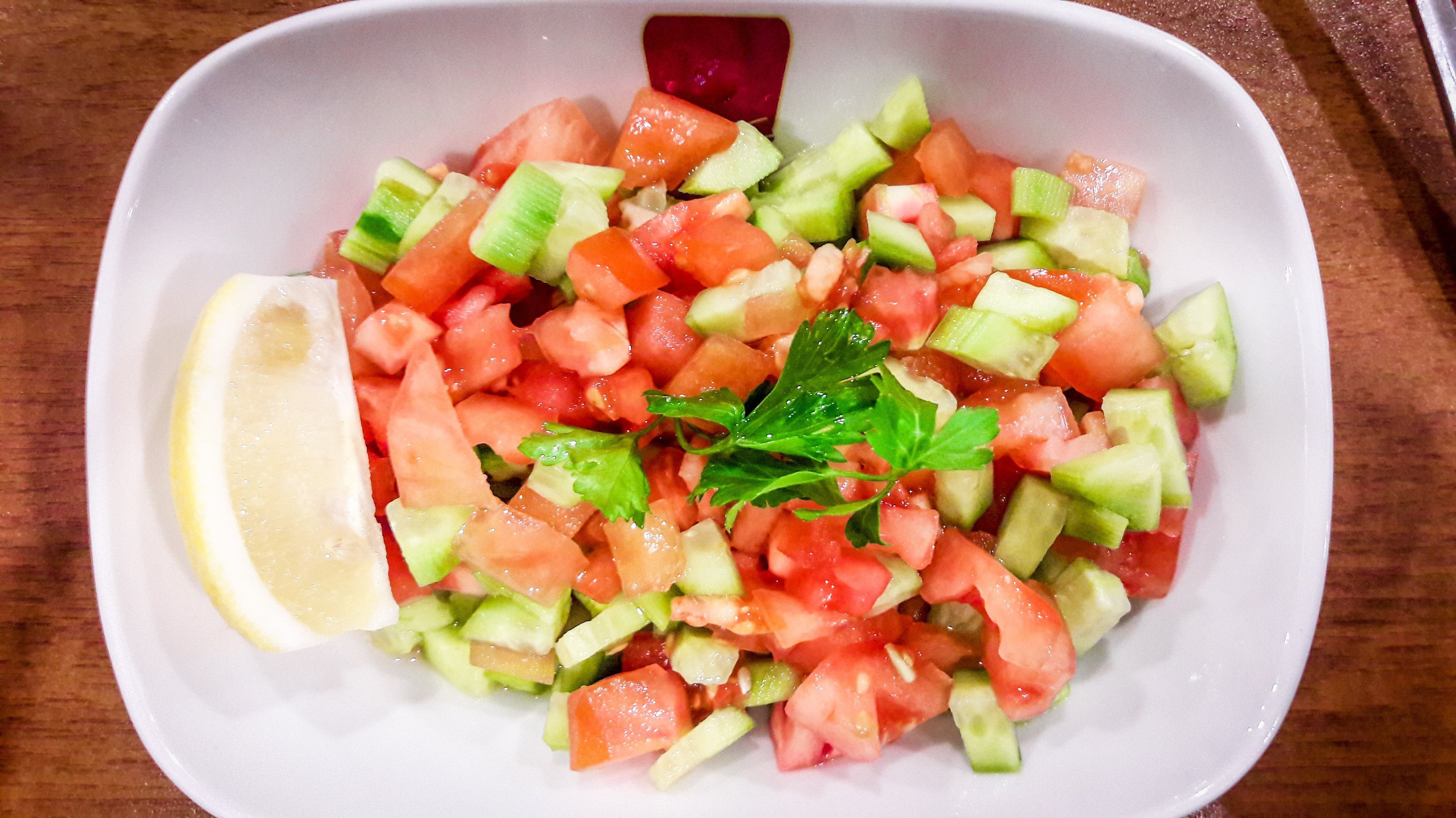 1559114996-salata-806