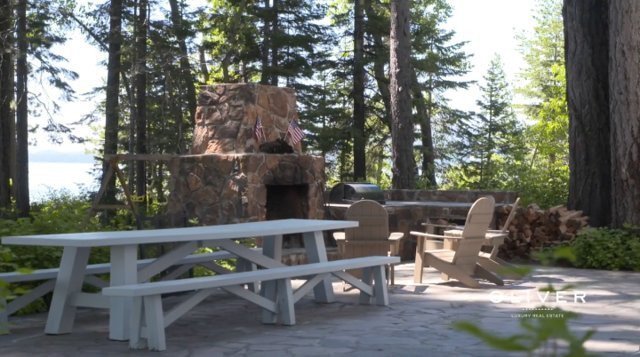 5ccb6e90021b4c2faa3428b4-640-357-120