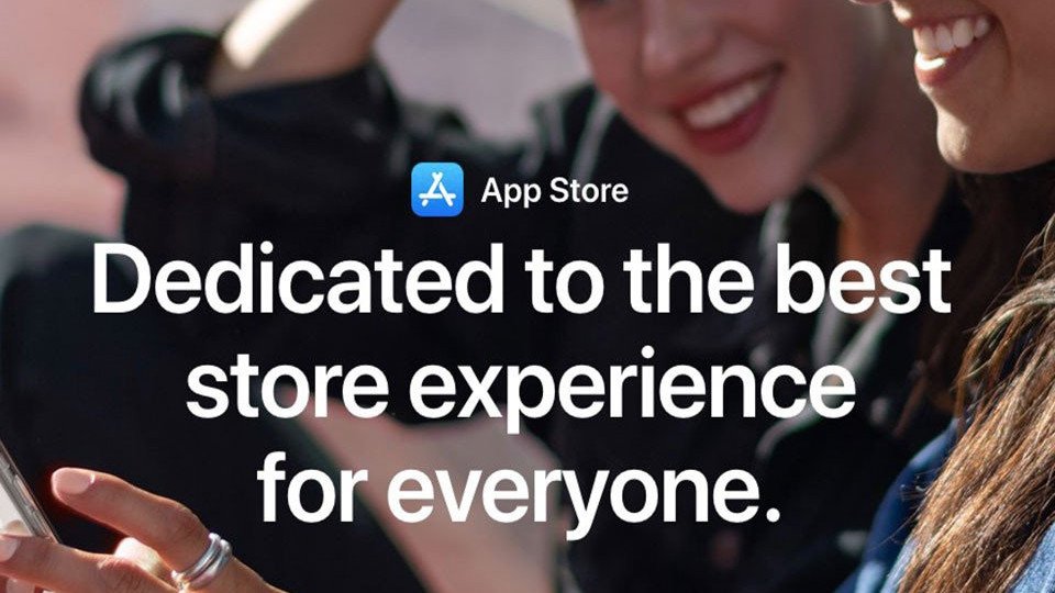 Apple, tekelcilik suçlamalarına karşı web sitesi yayınladı