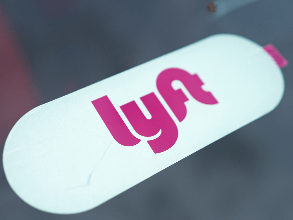 lyft-logo-890